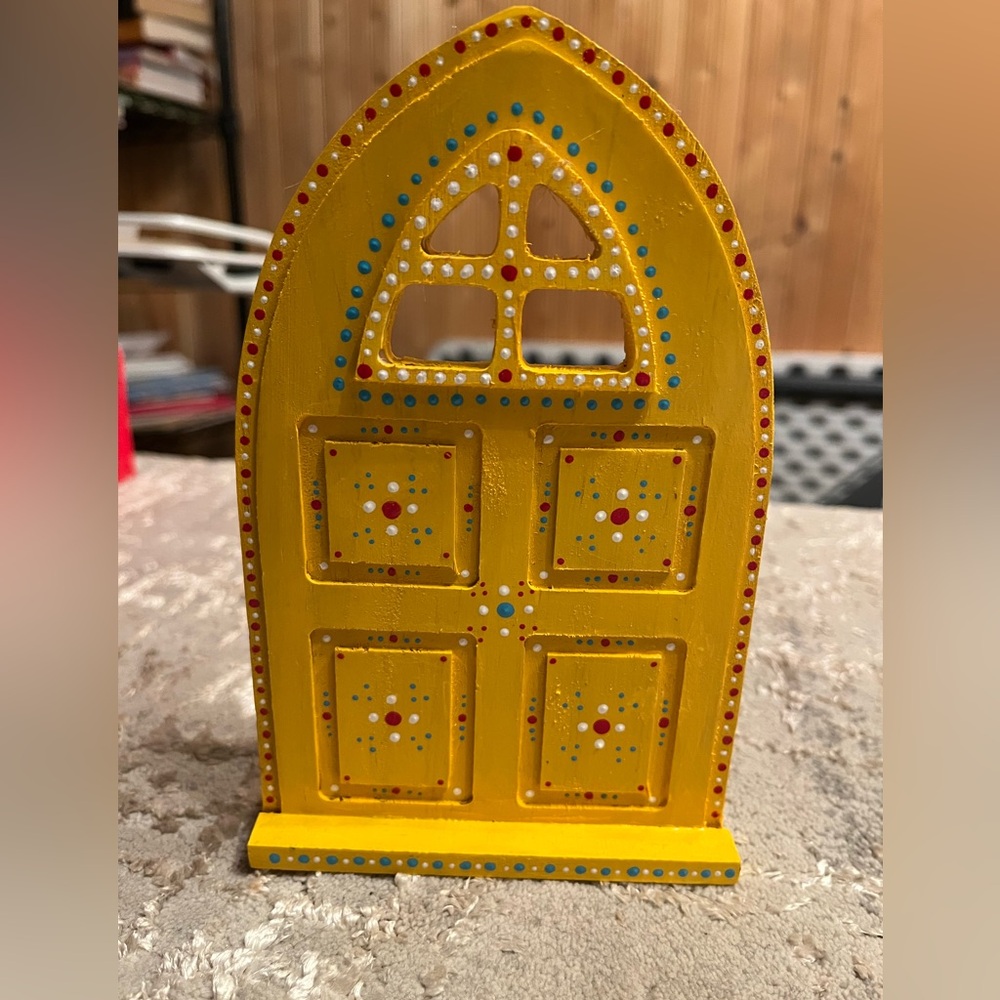 Handpainted Wooden Fairy Gnome Door Dot Painting - Picture 3 of 3